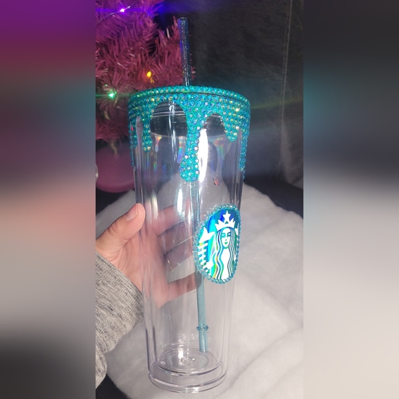 Drip Rhinestone Tumbler - Picture 4 of 6